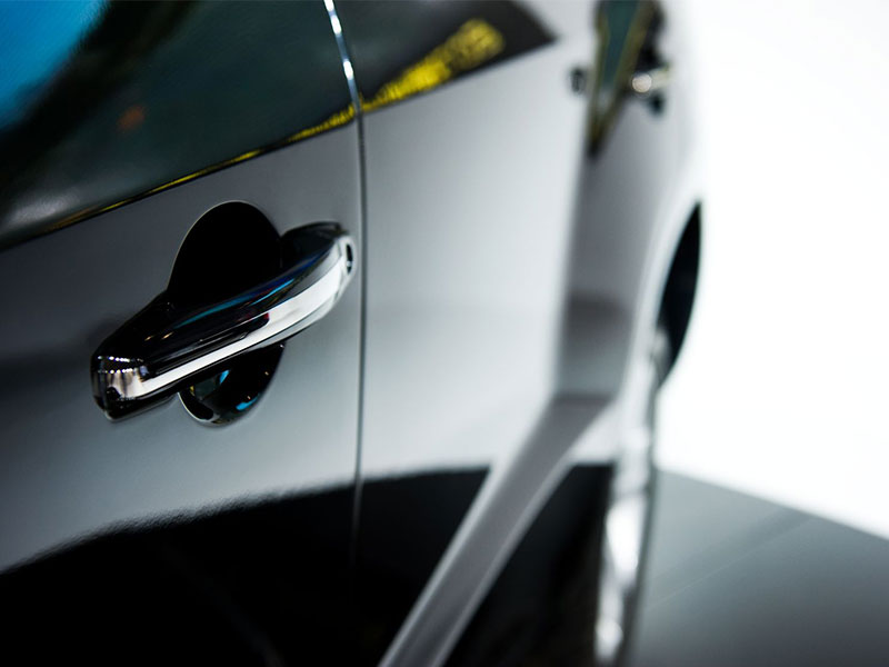 Fasi lucidatura auto: i passaggi per un risultato perfetto